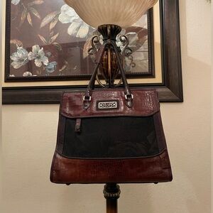 Brigbton large tote back in leather